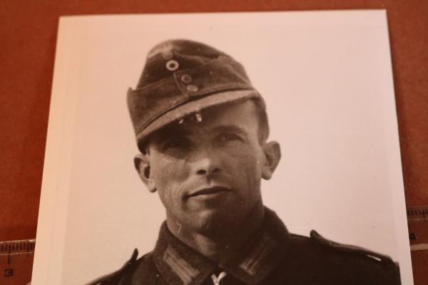 Portrait mir unbekannter Ritterkreuzträger - neuzeitlicher Abzug